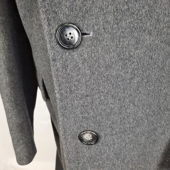COPY - Adam Spencer wool cashmere top overcoat  40R gray buttons lining pockets… - Picture 10 of 16